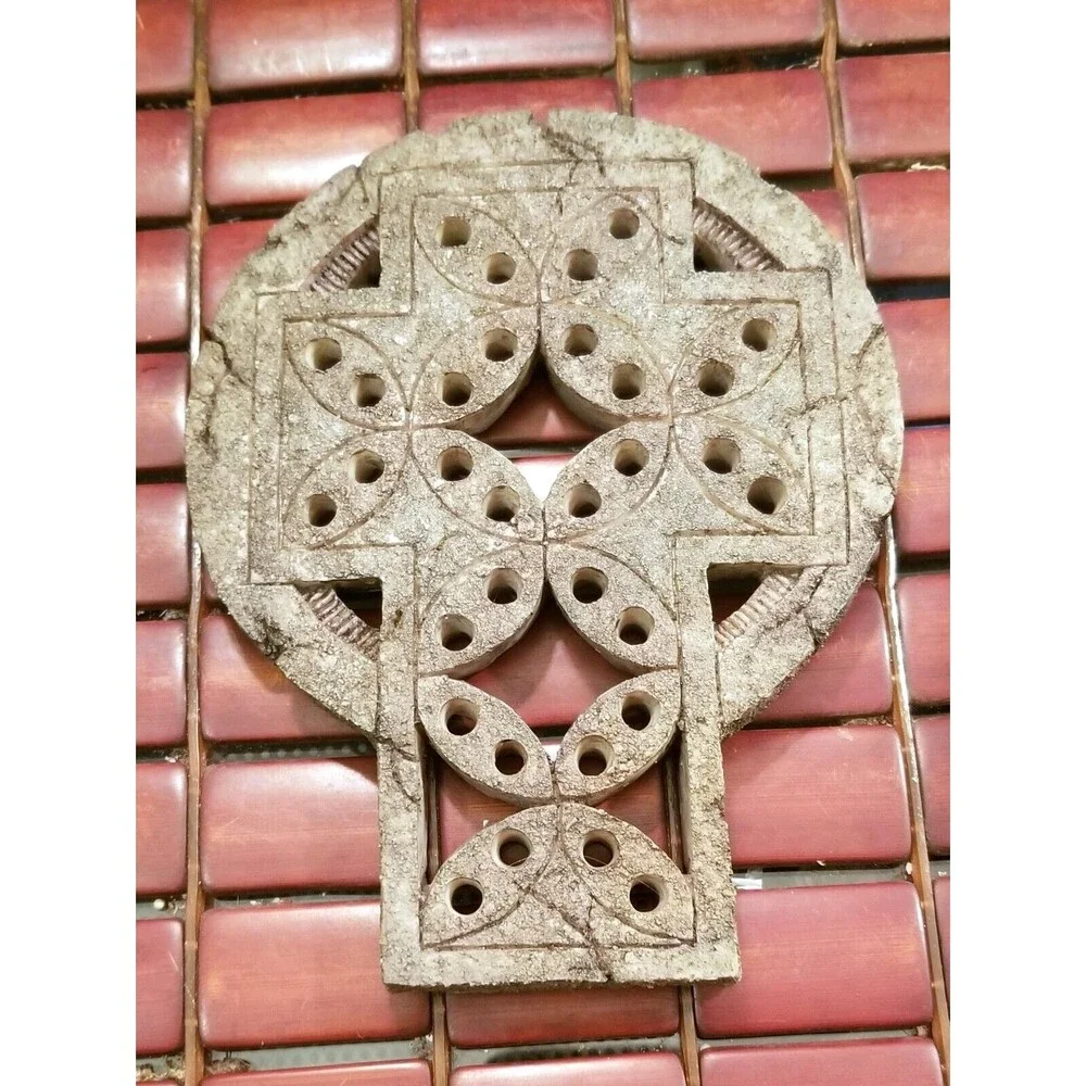 Vintage Gray Distressed Stone-Look Celtic Cross with Geometric Pattern 7.25